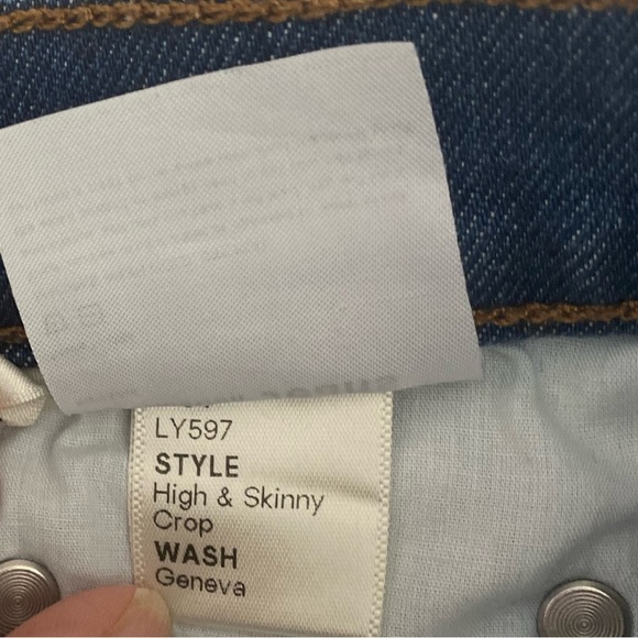 Reformation High & Skinny Ankle Jeans in Geneva Wash Size 26 - Picture 9 of 14